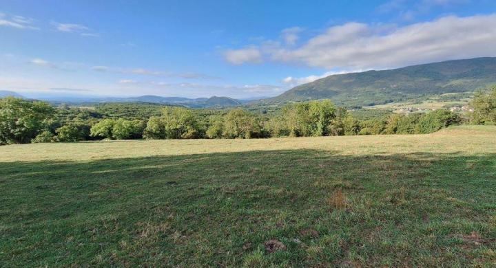 Terrain de construction à Jonzier Épagny de 1000m2