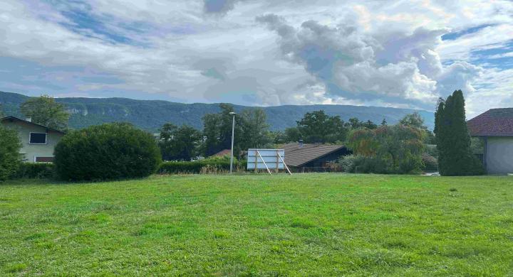 Terrain de construction à Seynod de 585m2