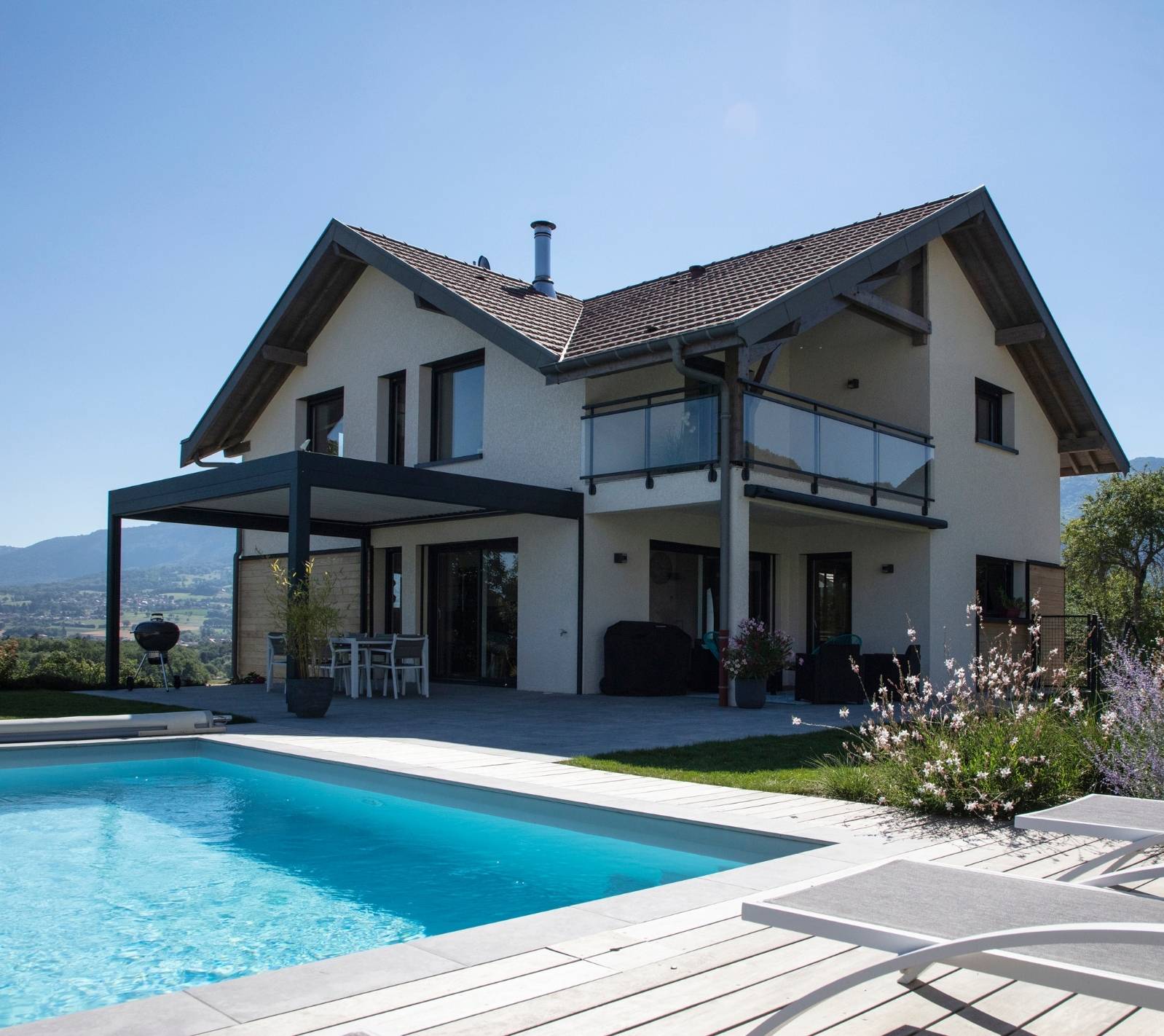 Maison architecturée avec piscine a Pressilly Haute-Savoie